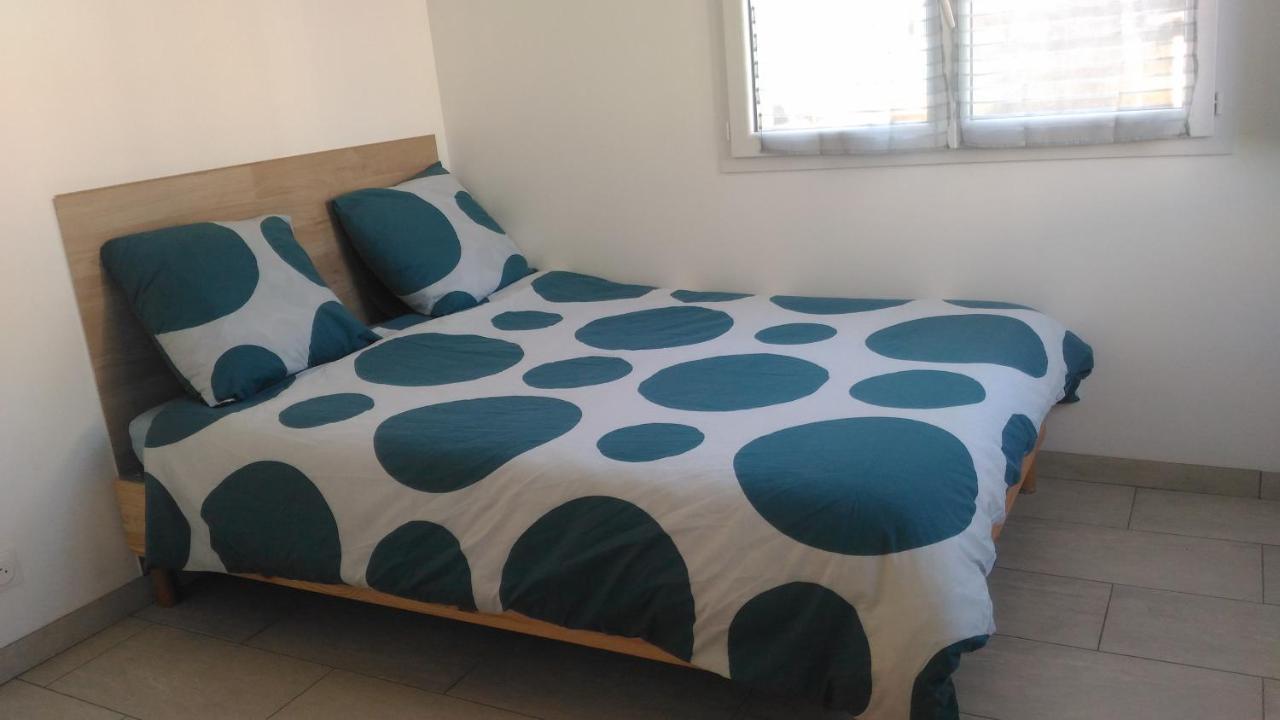 Studio Parking Gratuit Sur Place Claye Souilly Экстерьер фото